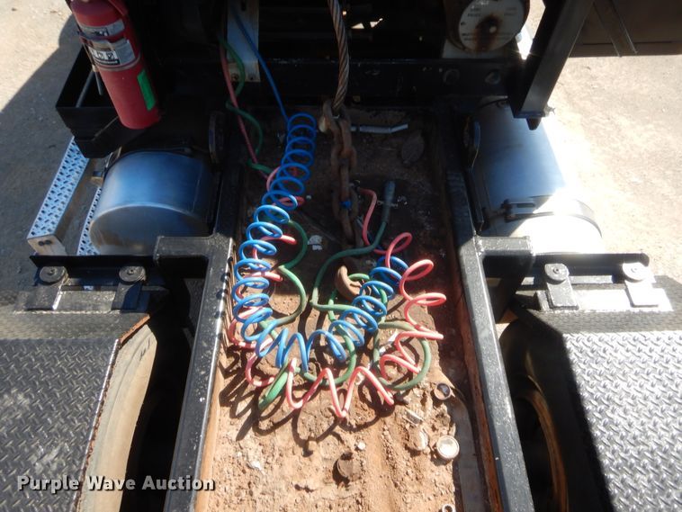 image for item HS9714 2012 Mack GU713  semi truck