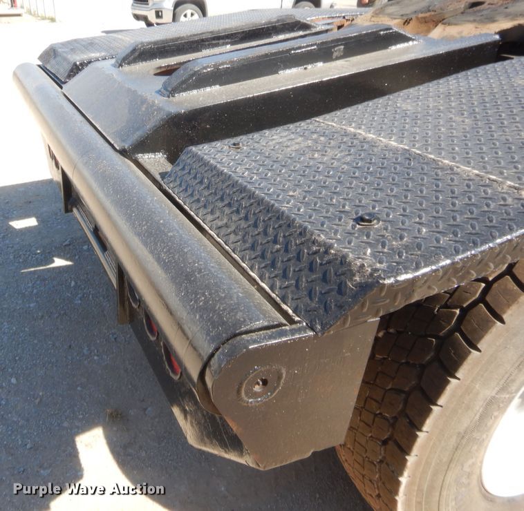 image for item HS9714 2012 Mack GU713  semi truck