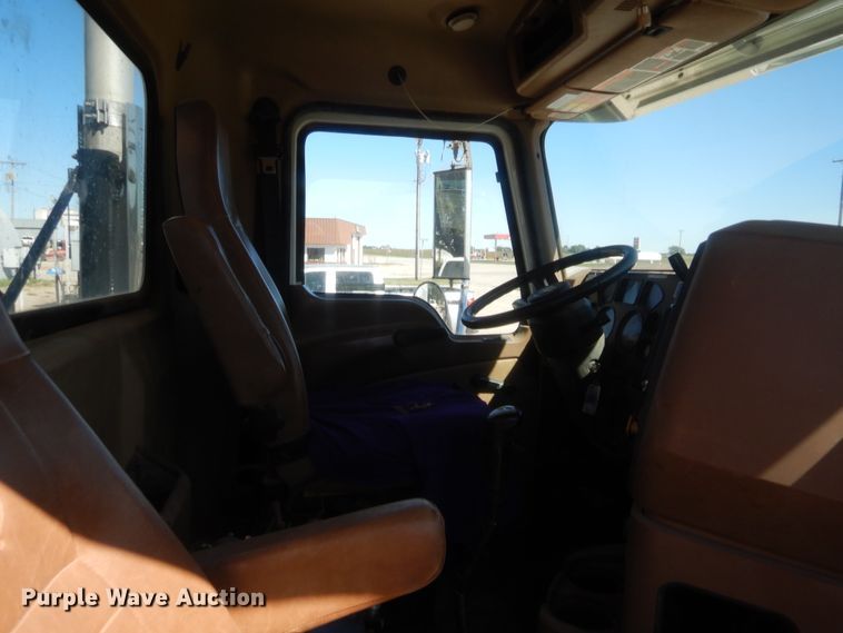 image for item HS9714 2012 Mack GU713  semi truck