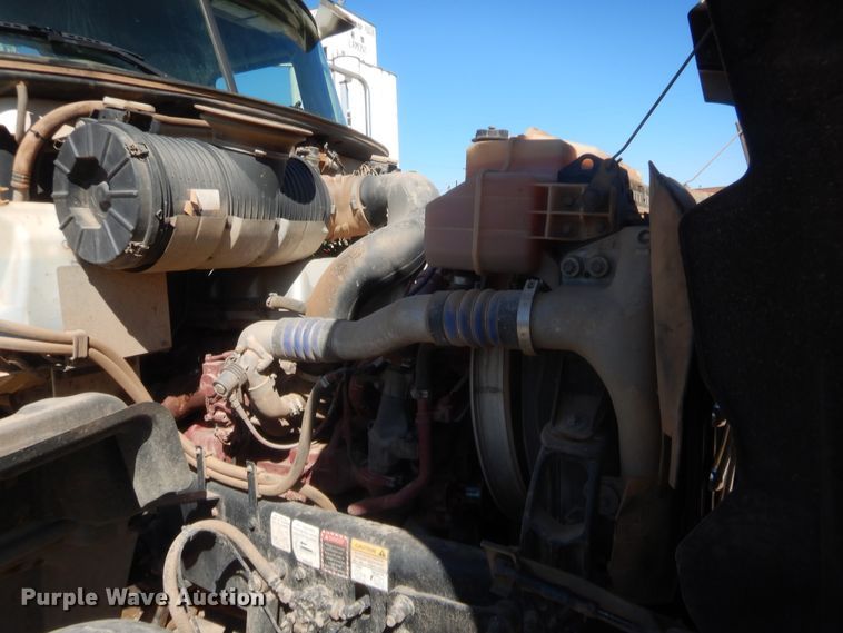 image for item HS9714 2012 Mack GU713  semi truck