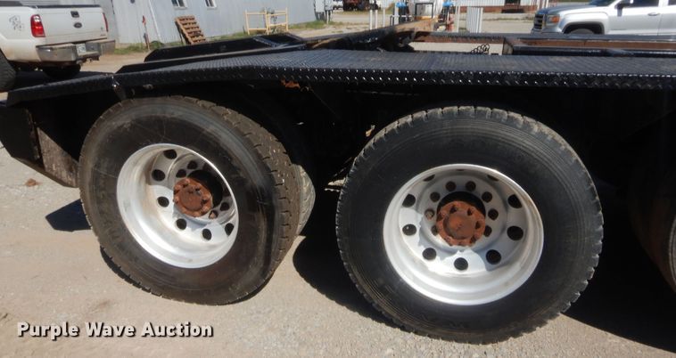 image for item HS9714 2012 Mack GU713  semi truck