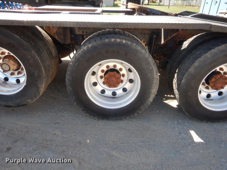 image for item HS9714 2012 Mack GU713  semi truck