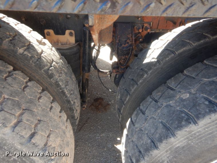 image for item HS9714 2012 Mack GU713  semi truck