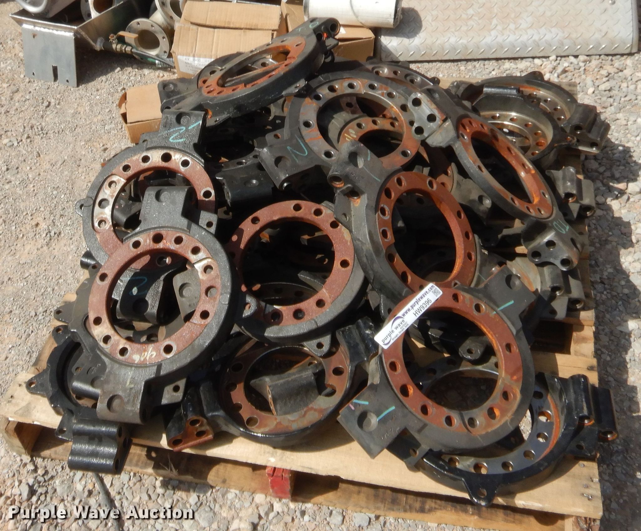 Bendix brake backing plates in Oklahoma City, OK | Item HW9396 sold ...