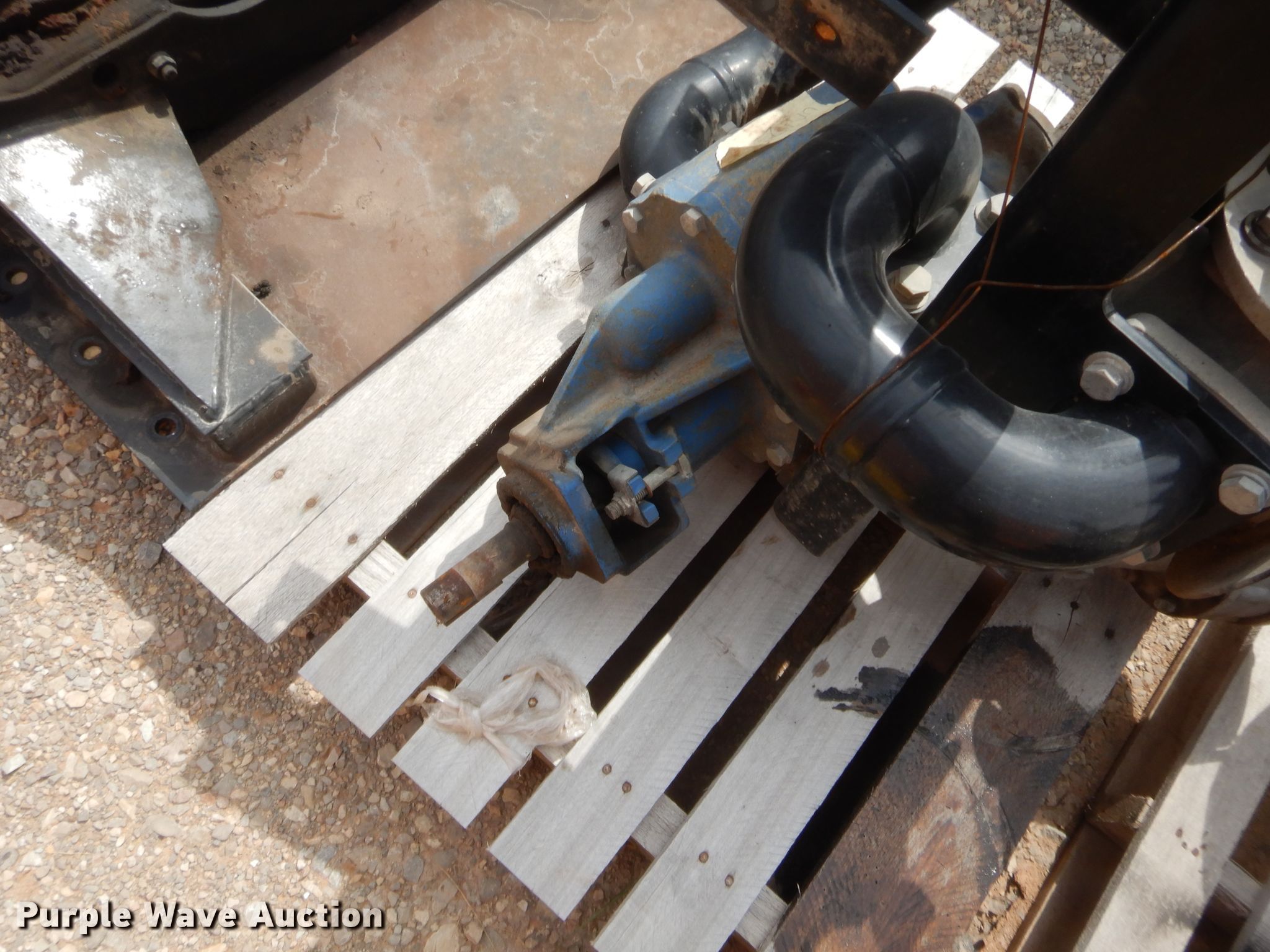 Ranger fluid pump in Oklahoma City, OK Item HW9410 sold Purple Wave