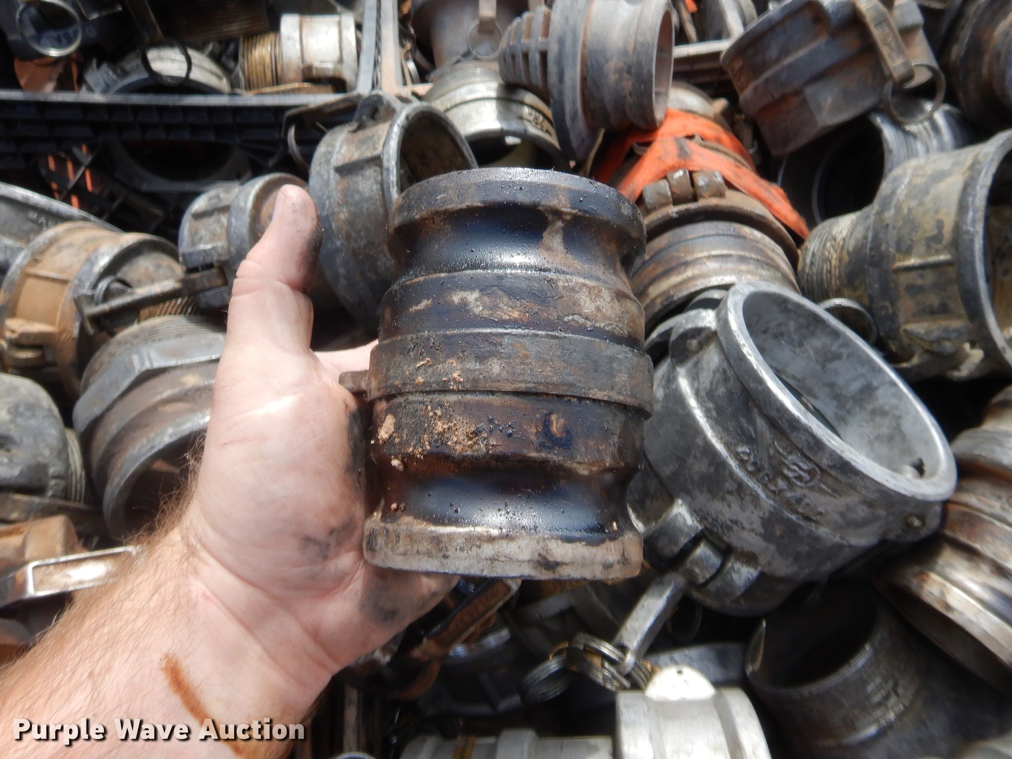 Fuel truck parts in Oklahoma City, OK Item HW9418 sold Purple Wave