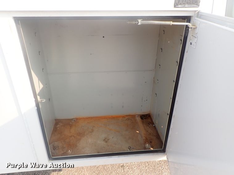 image for item DE0775 2010 Ford F450 Super Duty  SuperCab utility truck