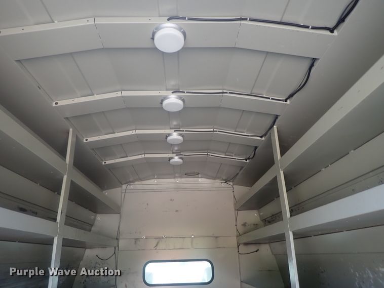 image for item DE0775 2010 Ford F450 Super Duty  SuperCab utility truck