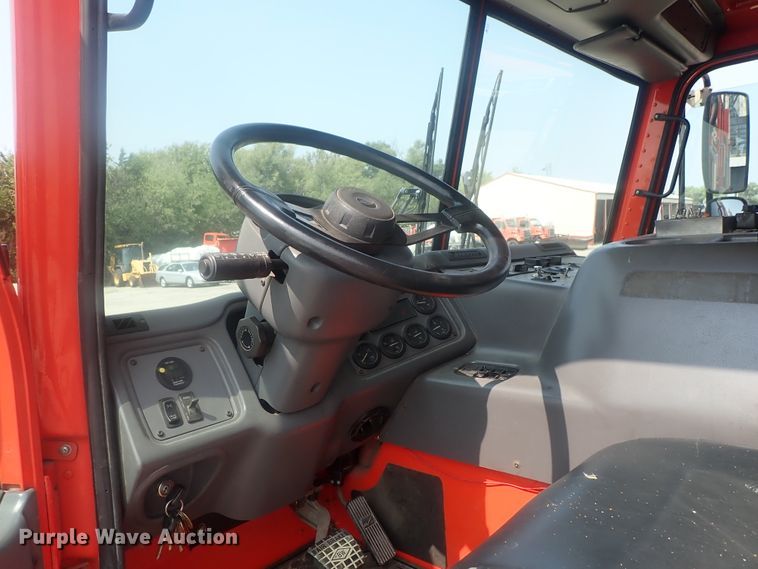 image for item DE0786 2003 Sterling Condor  paint striping truck