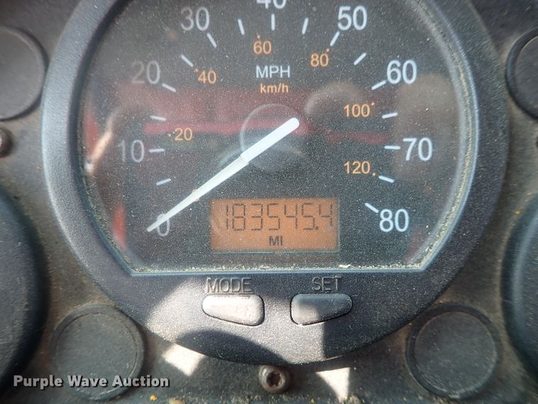 image for item DE0786 2003 Sterling Condor  paint striping truck