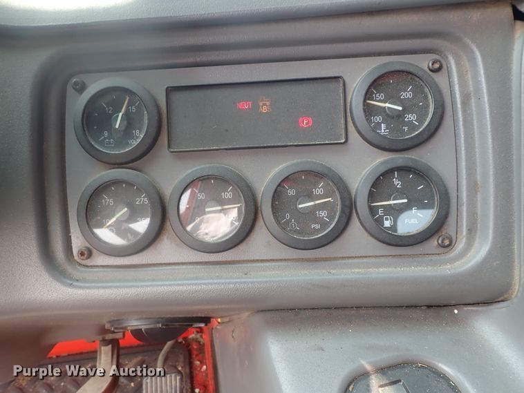 image for item DE0786 2003 Sterling Condor  paint striping truck