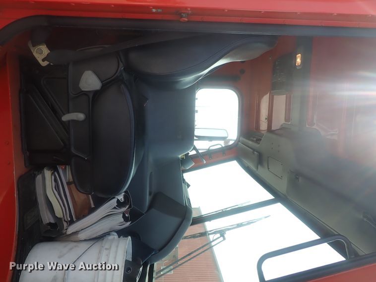 image for item DE0786 2003 Sterling Condor  paint striping truck