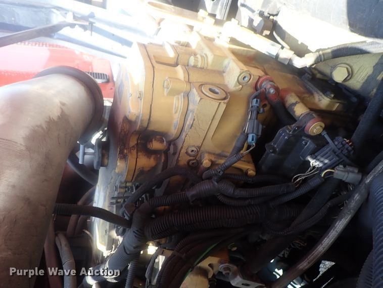 image for item DE0786 2003 Sterling Condor  paint striping truck