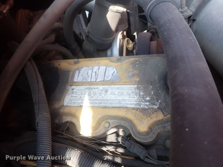 image for item DE0786 2003 Sterling Condor  paint striping truck