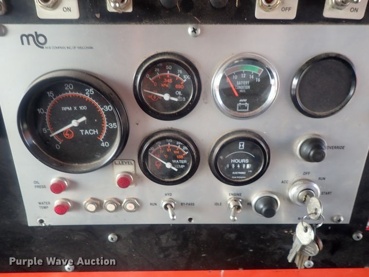 image for item DE0786 2003 Sterling Condor  paint striping truck