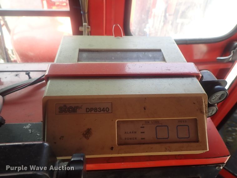 image for item DE0786 2003 Sterling Condor  paint striping truck