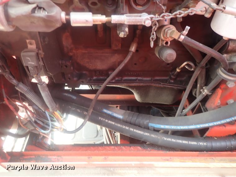 image for item DE0786 2003 Sterling Condor  paint striping truck