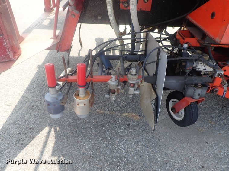 image for item DE0786 2003 Sterling Condor  paint striping truck