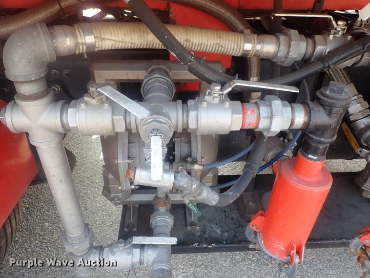 image for item DE0786 2003 Sterling Condor  paint striping truck