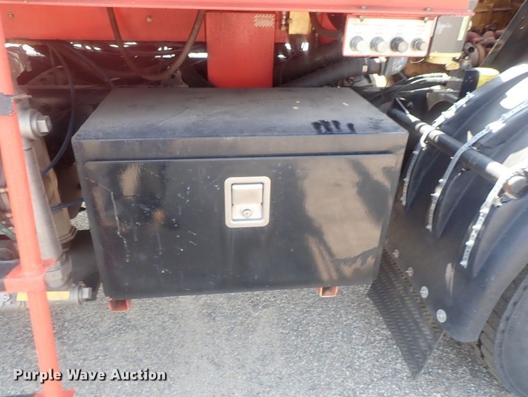 image for item DE0786 2003 Sterling Condor  paint striping truck