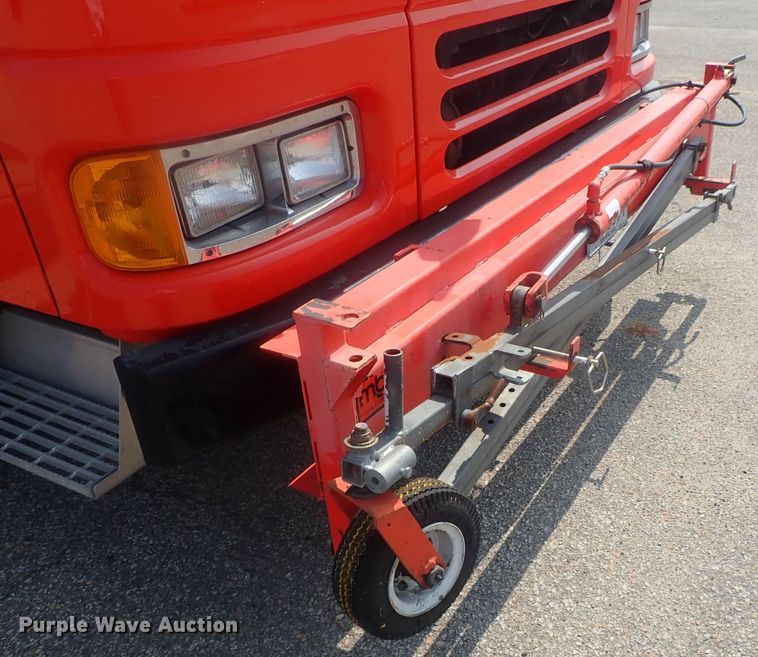 image for item DE0786 2003 Sterling Condor  paint striping truck