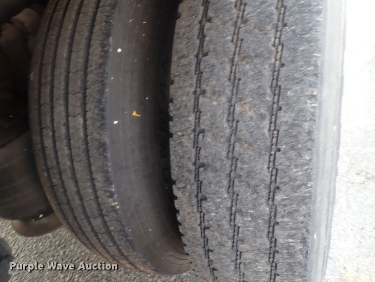 image for item DE0786 2003 Sterling Condor  paint striping truck