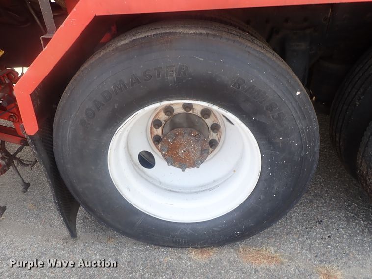 image for item DE0786 2003 Sterling Condor  paint striping truck