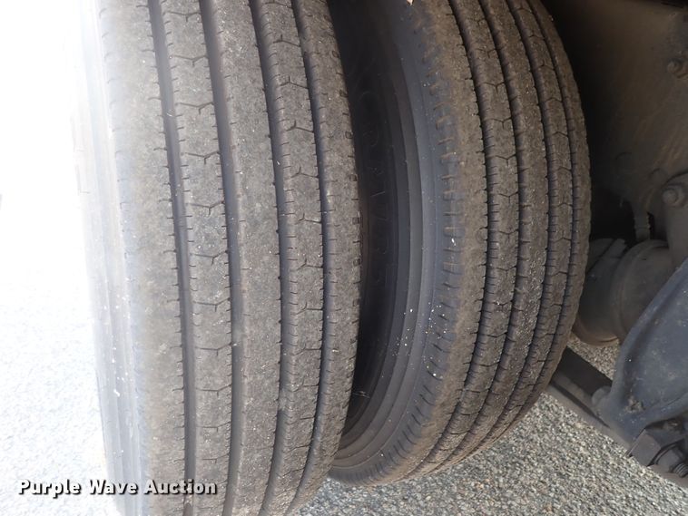 image for item DE0786 2003 Sterling Condor  paint striping truck