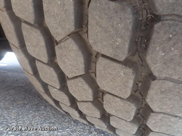 image for item DE0786 2003 Sterling Condor  paint striping truck