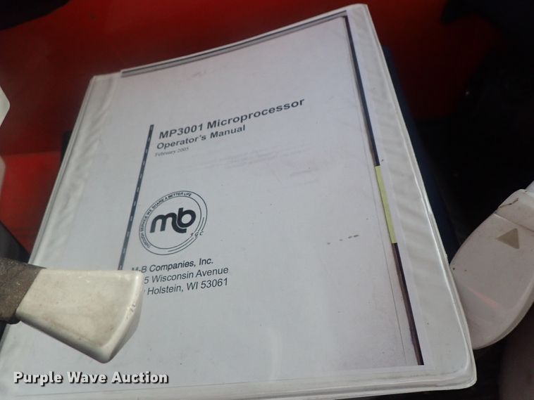 image for item DE0786 2003 Sterling Condor  paint striping truck