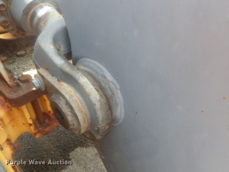 image for item DE0788 2004 Volvo L110E  wheel loader