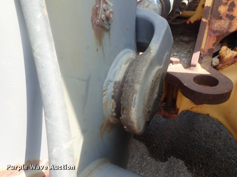 image for item DE0788 2004 Volvo L110E  wheel loader