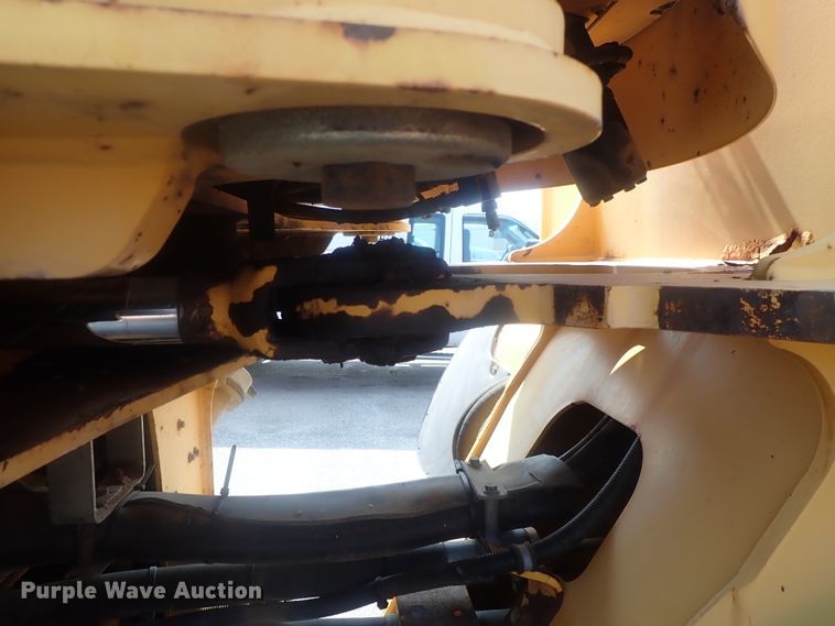 image for item DE0788 2004 Volvo L110E  wheel loader