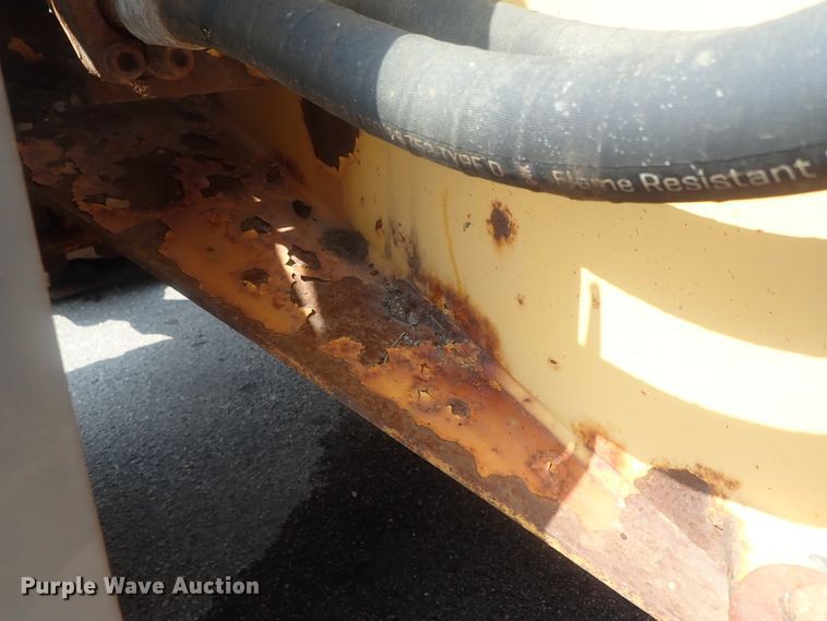 image for item DE0788 2004 Volvo L110E  wheel loader