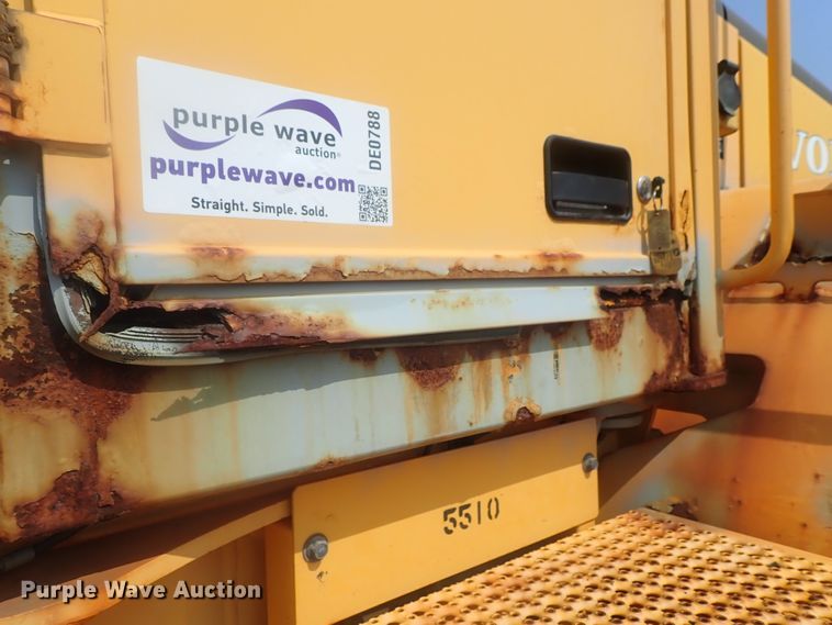 image for item DE0788 2004 Volvo L110E  wheel loader