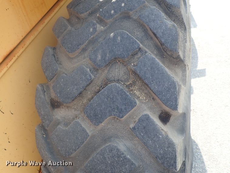 image for item DE0788 2004 Volvo L110E  wheel loader