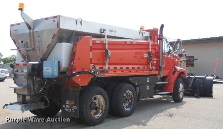 image for item DE4519 2006 Sterling LT7500  dump truck
