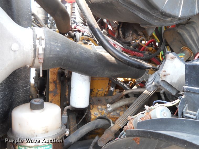 image for item DE4519 2006 Sterling LT7500  dump truck