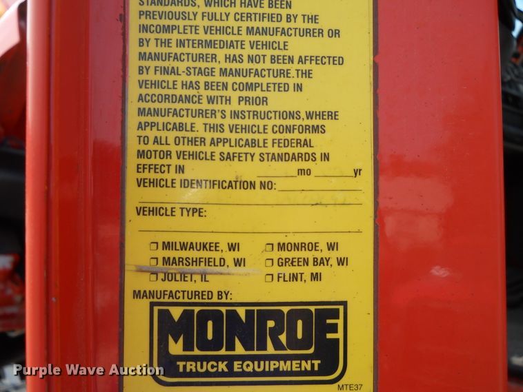 image for item DE4519 2006 Sterling LT7500  dump truck