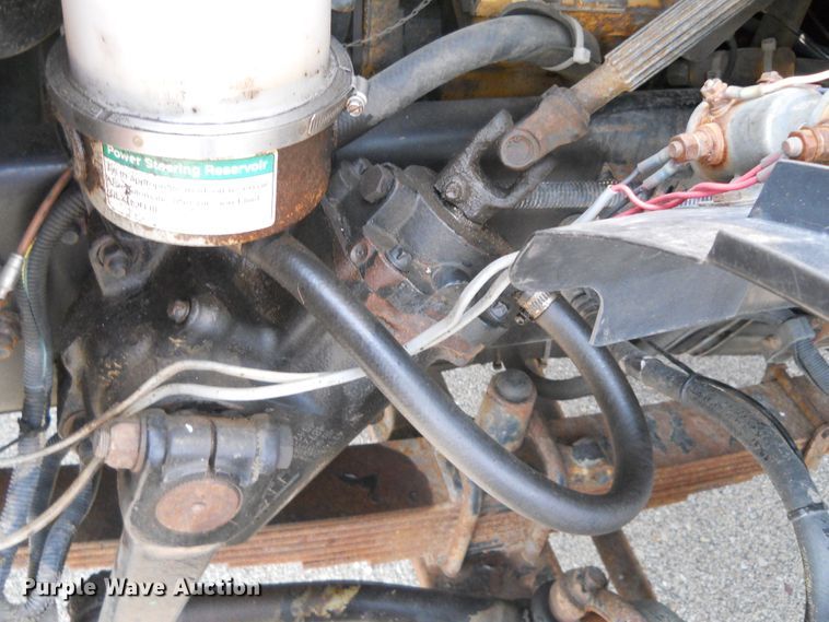 image for item DE4519 2006 Sterling LT7500  dump truck