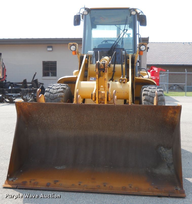 image for item DE4520 2003 John Deere 444H  wheel loader