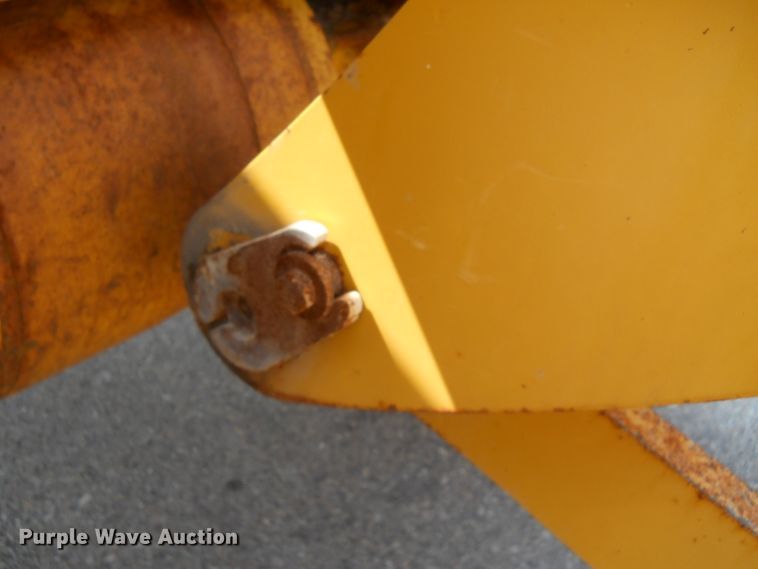 image for item DE4520 2003 John Deere 444H  wheel loader