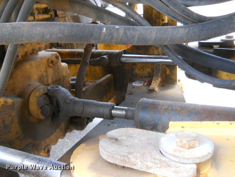 image for item DE4520 2003 John Deere 444H  wheel loader