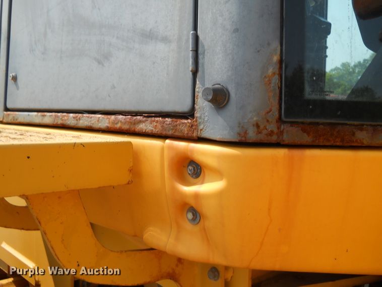 image for item DE4520 2003 John Deere 444H  wheel loader