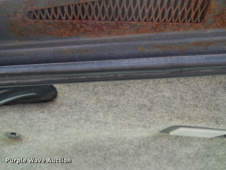 image for item DE4520 2003 John Deere 444H  wheel loader