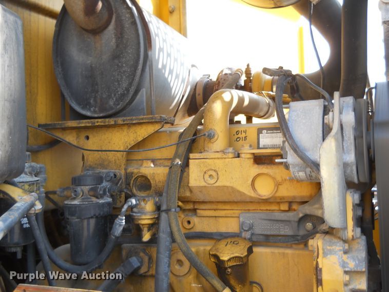 image for item DE4520 2003 John Deere 444H  wheel loader