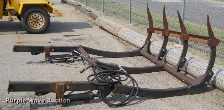 image for item DE4520 2003 John Deere 444H  wheel loader