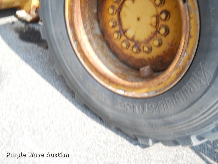 image for item DE4520 2003 John Deere 444H  wheel loader