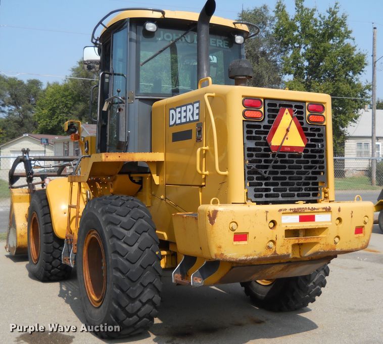 image for item DE4521 2003 John Deere 444H  wheel loader