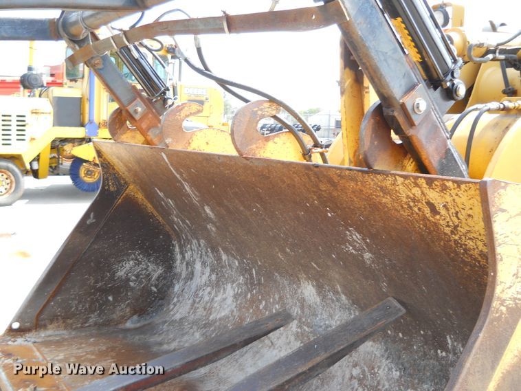 image for item DE4521 2003 John Deere 444H  wheel loader